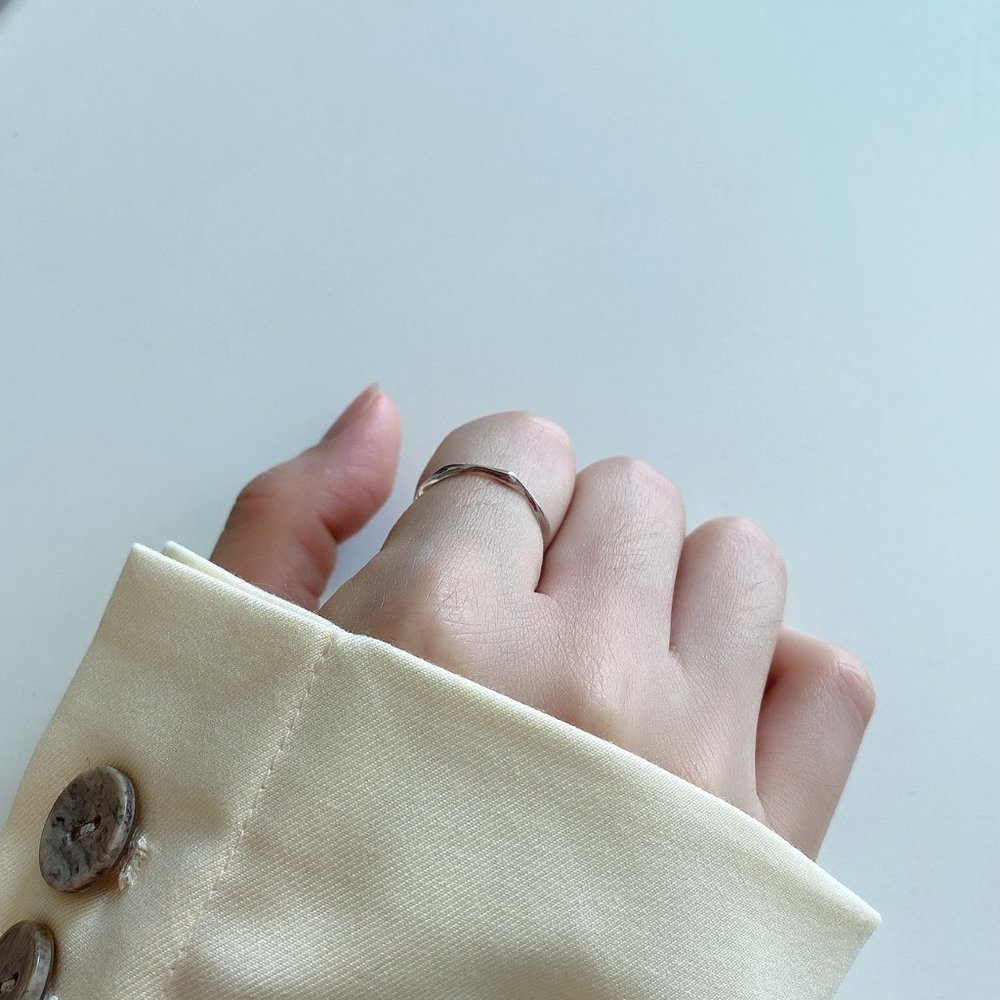 18K Goldplated Thin Minimalist Rings - Picture 7 of 9